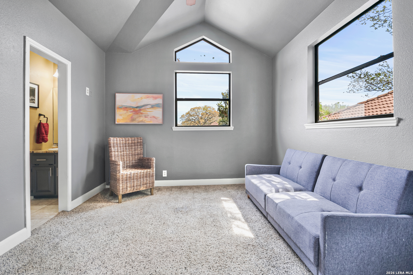 29439 Summit Ridge Drive Fair Oaks Ranch, TX 78015 - Photo 32 of 34 a living room with furniture and a window
