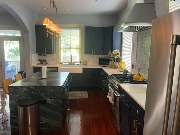 $4,995 | 32 1/2 Chapel Street, Charleston, SC 29403