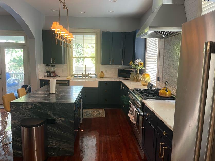 32 1/2 Chapel Street Charleston, SC 29403 - Photo 12 of 37 12