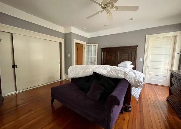 $4,995 | 32 1/2 Chapel Street, Charleston, SC 29403