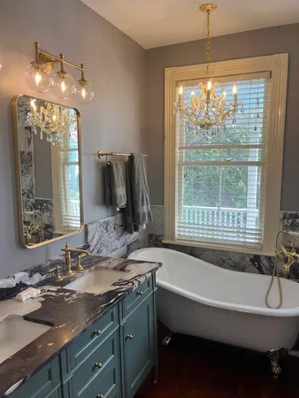 $4,995 | 32 1/2 Chapel Street, Charleston, SC 29403