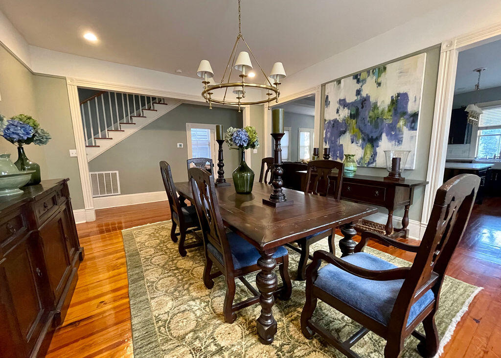 32 1/2 Chapel Street Charleston, SC 29403 - Photo 9 of 37 9