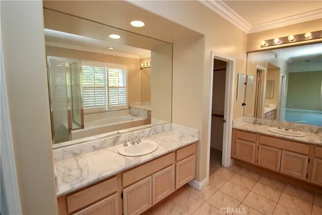 $2,500,000 | 11 Pienza, Irvine, CA 92606