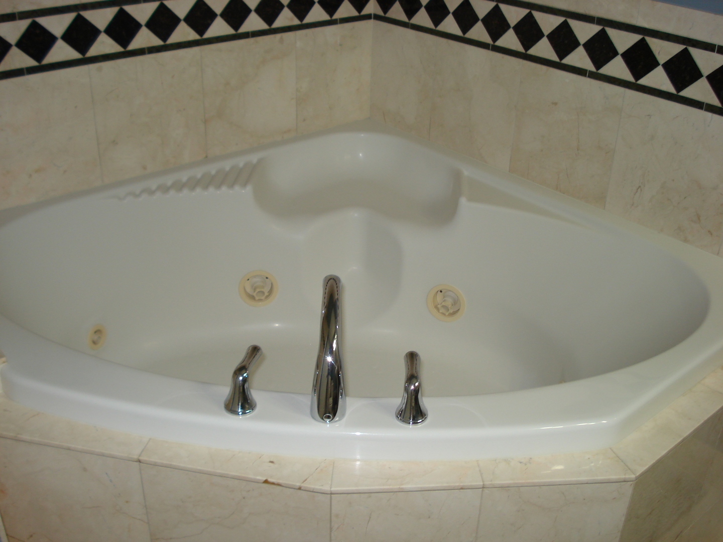 9143 South Roberts Road, Unit 27 Hickory Hills, IL 60457 - Photo 18 of 20