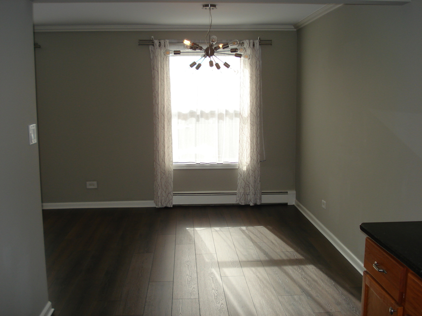 9143 South Roberts Road, Unit 27 Hickory Hills, IL 60457 - Photo 4 of 20