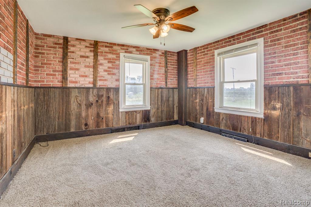 14046 Koehn Road Capac, MI 48014 - Photo 9 of 28