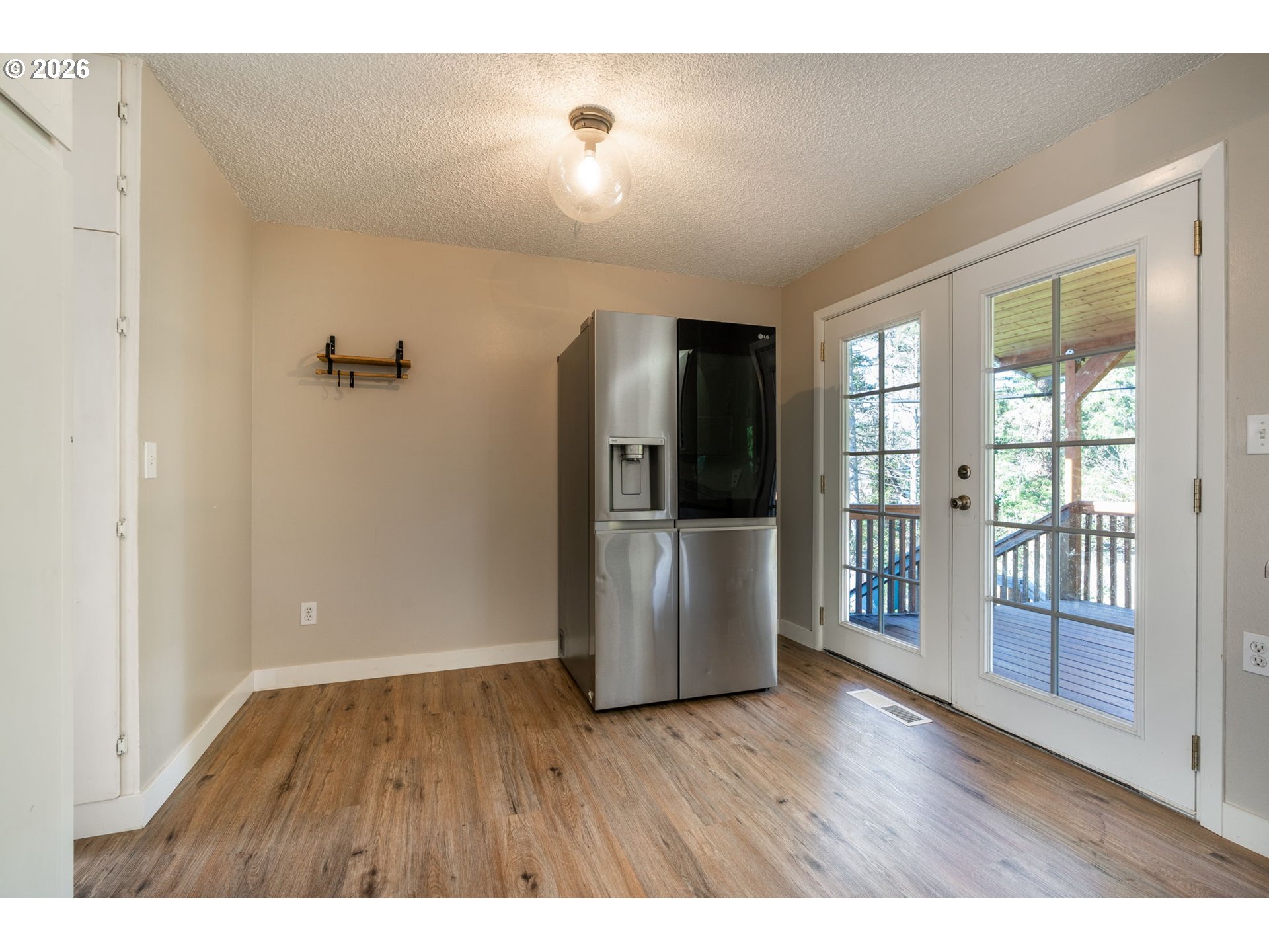 8205 Southwest Laurel Street Portland, OR 97225 - Photo 13 of 38