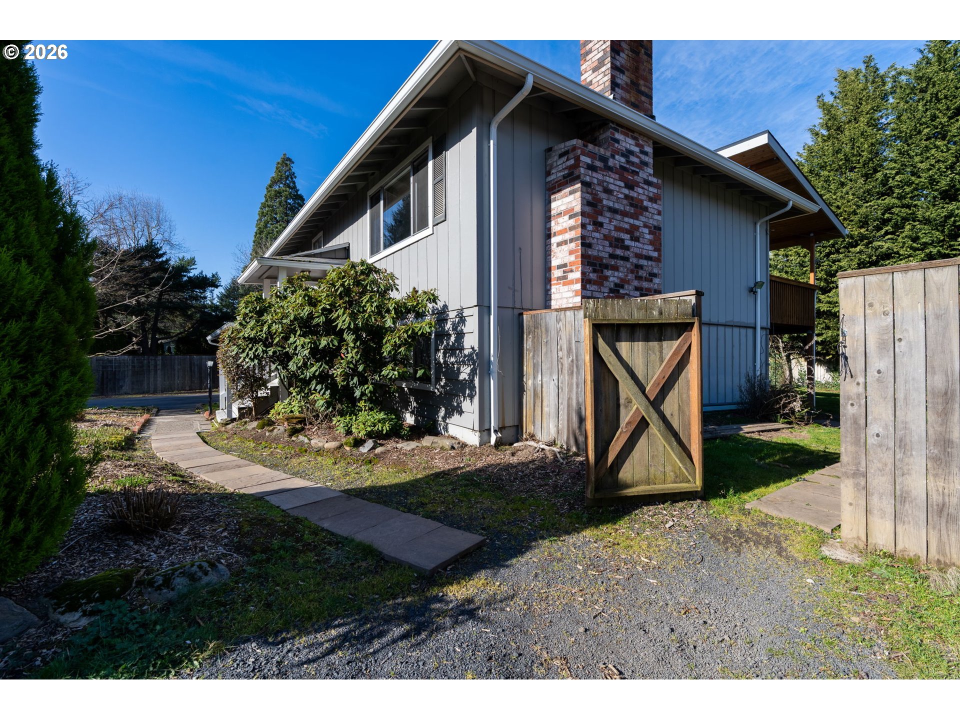 8205 Southwest Laurel Street Portland, OR 97225 - Photo 35 of 38