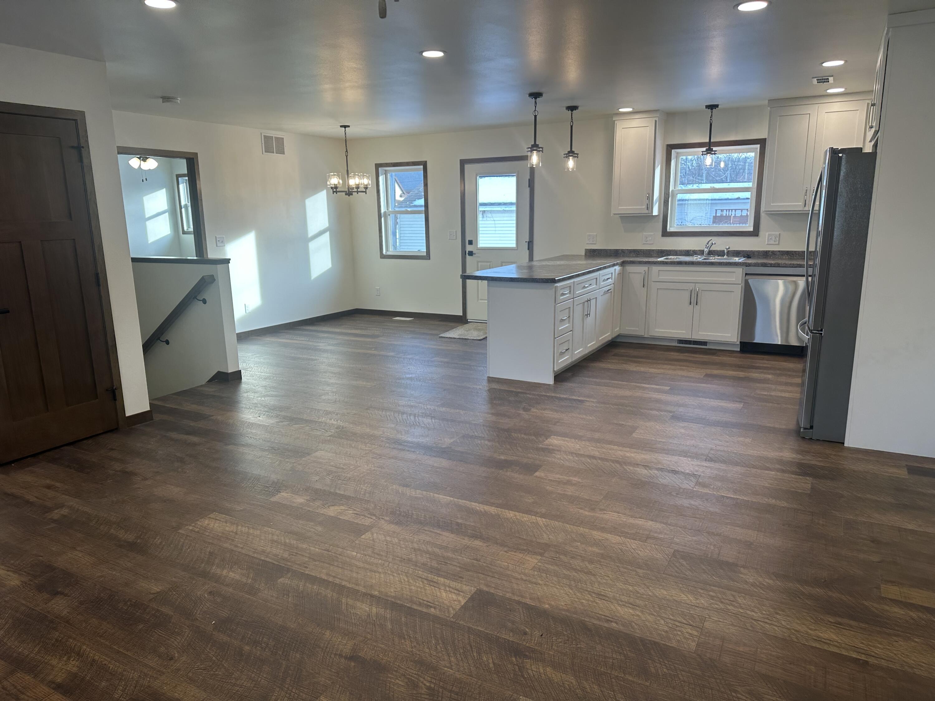 1223 9th Street South La Crosse, WI 54601 - Photo 7 of 19 IMG_0664