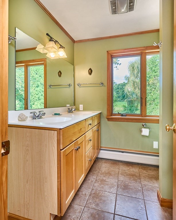 38 Huntington Road Hadley, MA 01035 - Photo 21 of 33 Gallery Image 21
