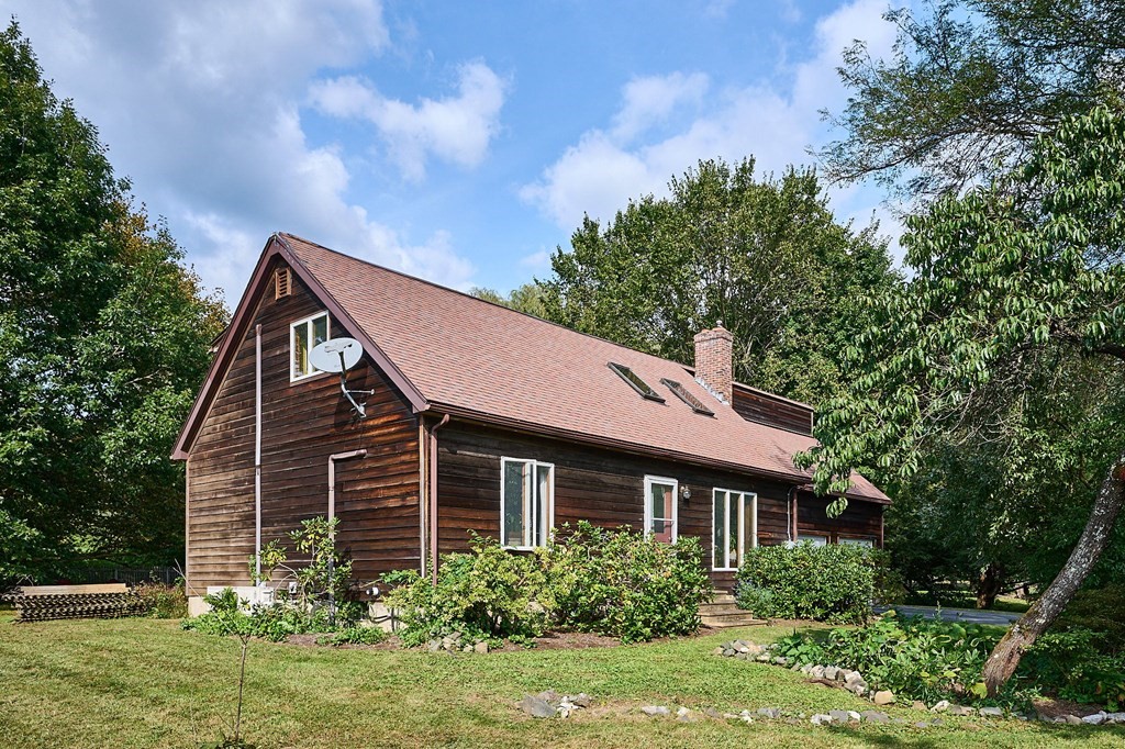 38 Huntington Road Hadley, MA 01035 - Photo 28 of 33 Gallery Image 28