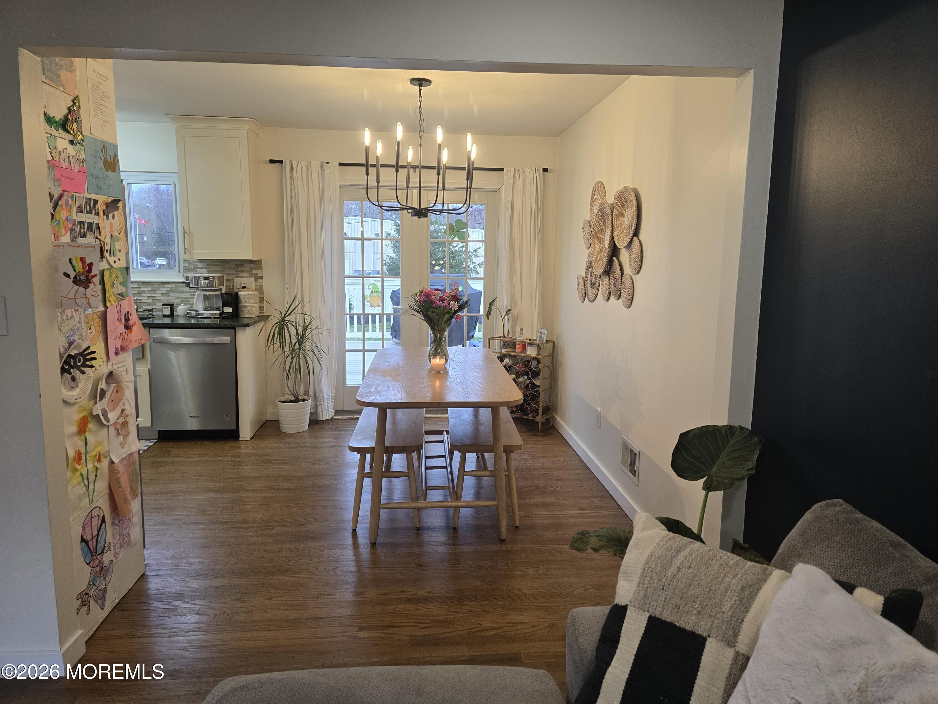 5 Stratton Place Middletown, NJ 07748 - Photo 9 of 21 20260323_175508