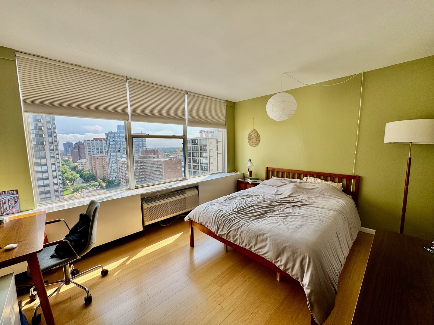 5757 North Sheridan Road, Unit 16H Chicago, IL 60660 - Photo 14 of 22 Gallery Image 14