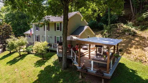 $699,000 | 7854 Old Charlotte Pike, Nashville, TN 37209