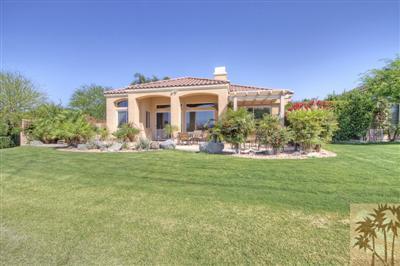 54 Vía Bella Rancho Mirage, CA 92270 - Photo 24 of 25 a front view of a house with garden