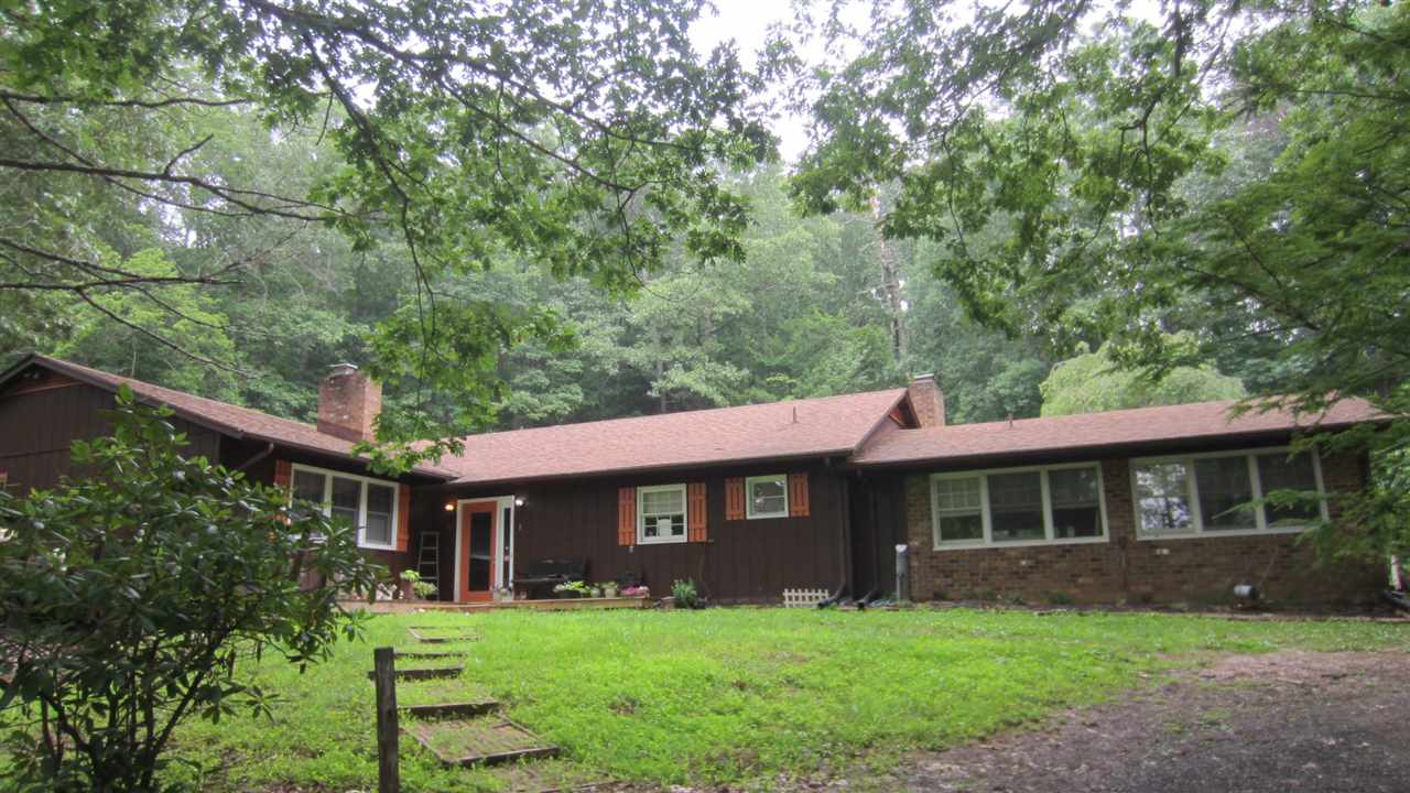 869 Union Church Road Churchville, VA 24421 - Photo 29 of 31 a view of a house with a yard