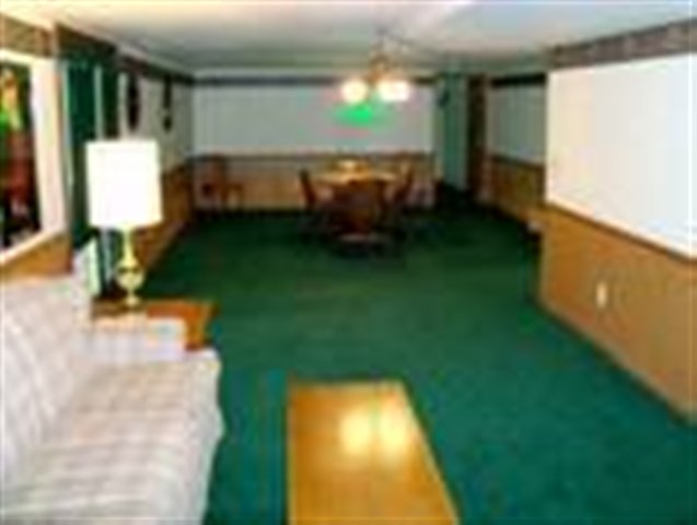 7105 Aitken Road Lexington, MI 48450 - Photo 4 of 10 31013101-3.JPG
