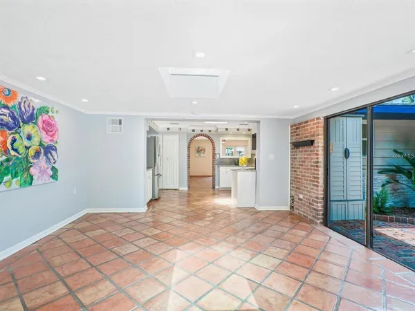 $6,900 | 1127 South Osprey Avenue, Sarasota, FL 34236