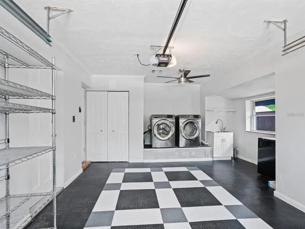 $6,900 | 1127 South Osprey Avenue, Sarasota, FL 34236