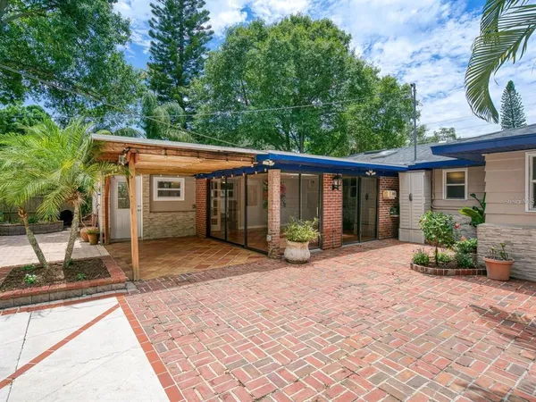 $6,900 | 1127 South Osprey Avenue, Sarasota, FL 34236