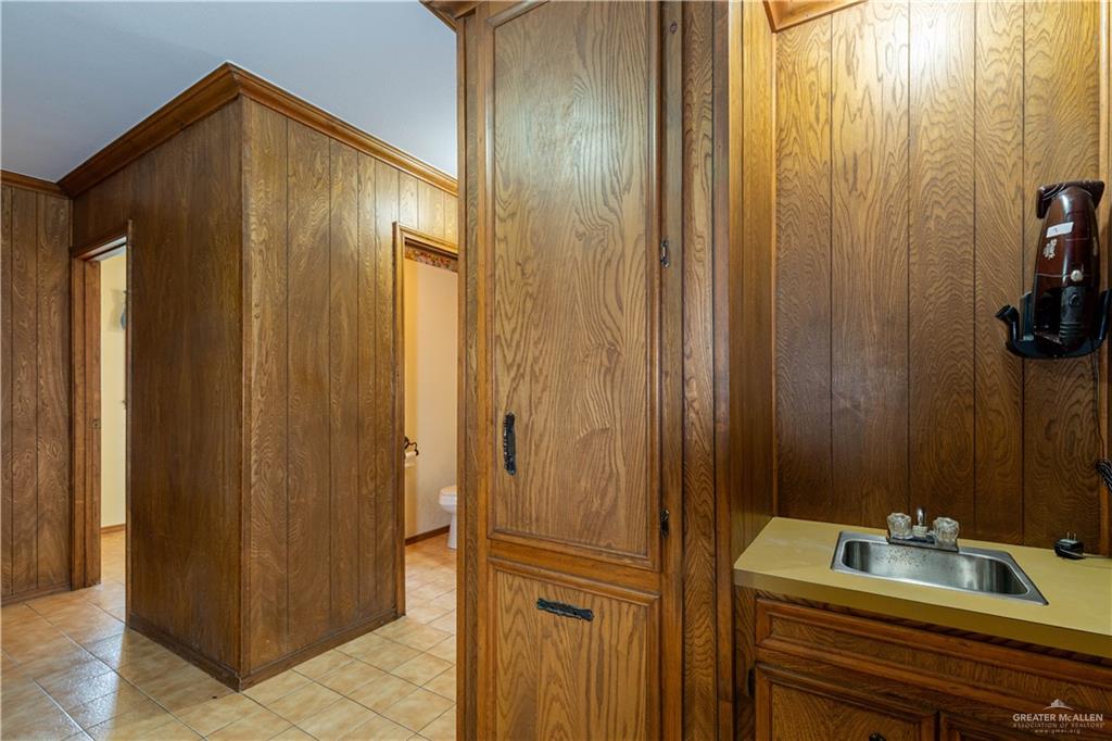 1100 Xanthisma Avenue McAllen, TX 78504 - Photo 14 of 20