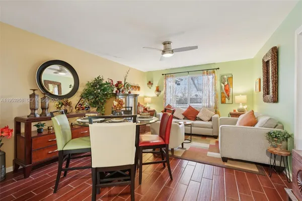 $97,000 | 6260 Northeast 18th Avenue, Unit 823, Fort Lauderdale, FL 33334