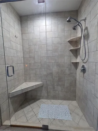 $97,000 | 6260 Northeast 18th Avenue, Unit 823, Fort Lauderdale, FL 33334