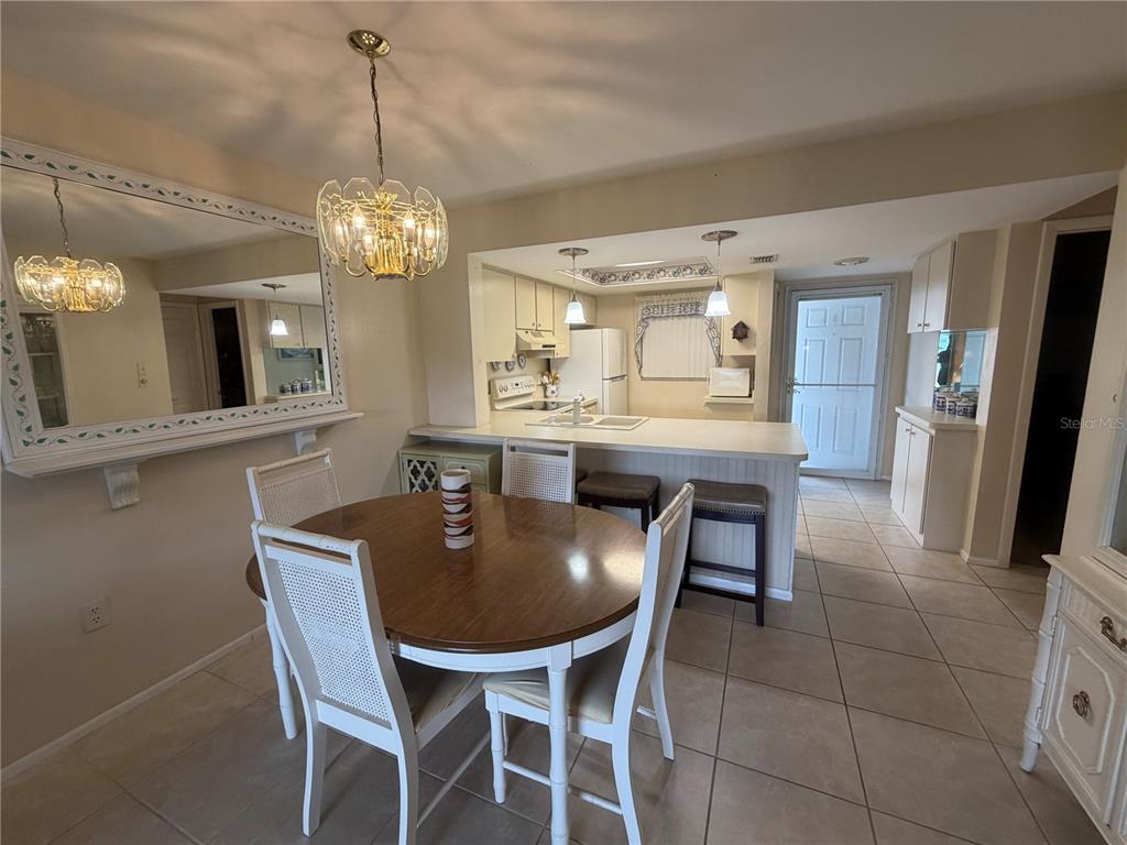 25275 Rampart Boulevard, Unit 903 Punta Gorda, FL 33983 - Photo 4 of 40