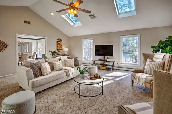 $880,000 | 6 Rock Spring Road, Chester, NJ 07930