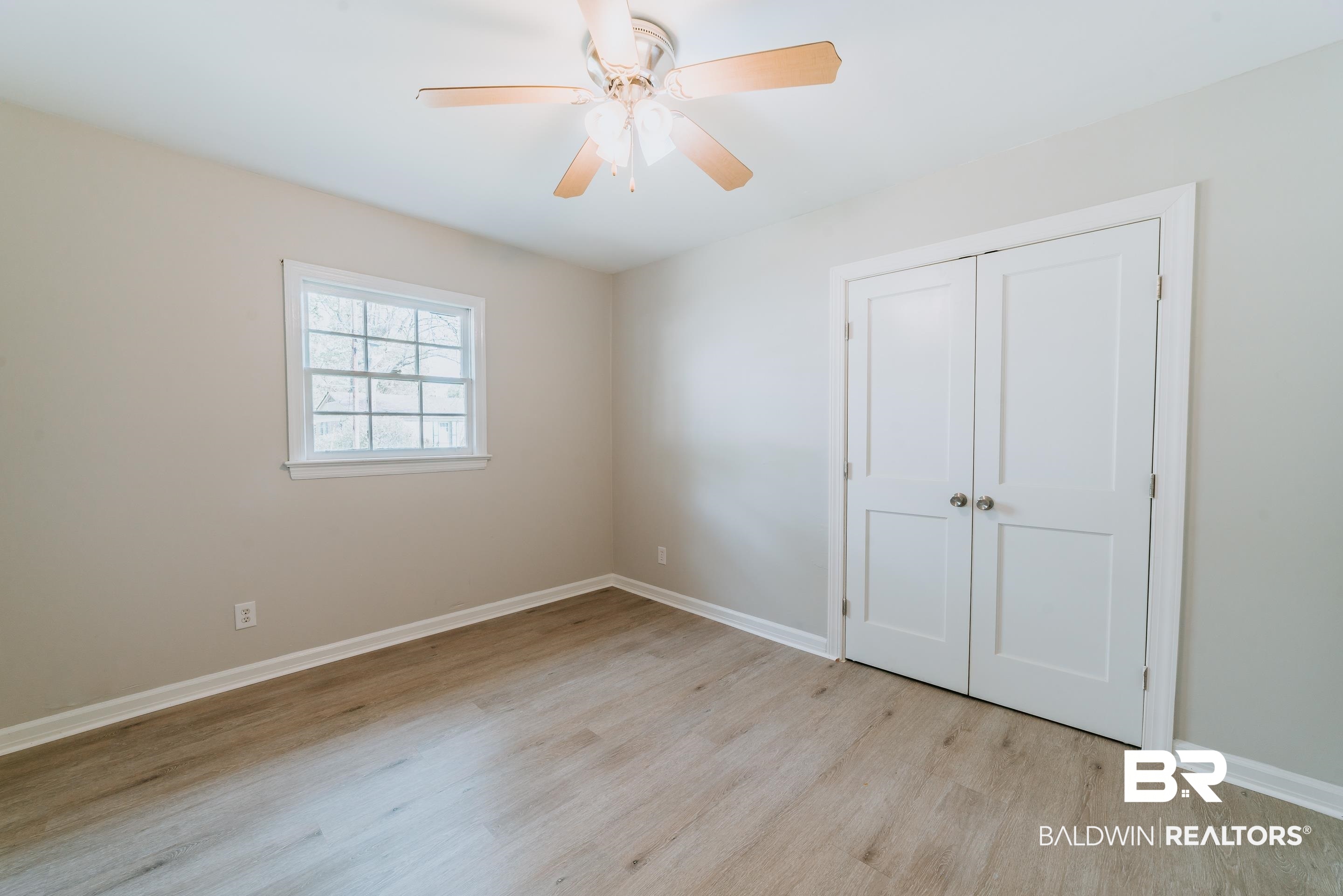2563 Courtney Street Mobile, AL 36606 - Photo 24 of 44