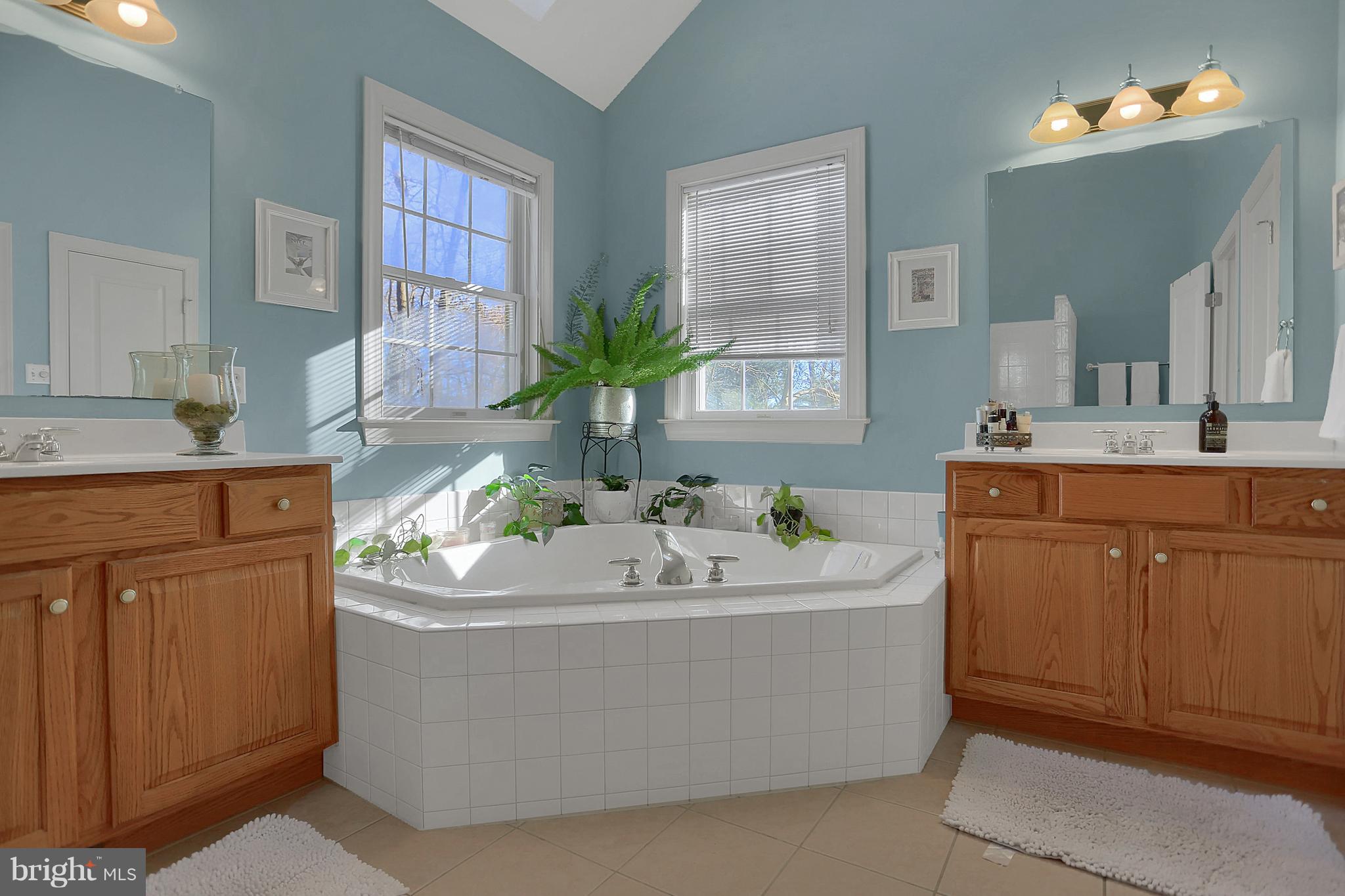 1026 Hunters Path Lancaster, PA 17601 - Photo 13 of 26 Gallery Image 13