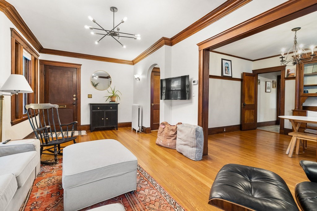 32 Commonwealth Road, Unit 1 Watertown, MA 02472 - Photo 8 of 27 Gallery Image 8