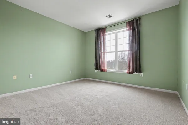 $330,000 | 146 Masterson Court, Ewing, NJ 08618