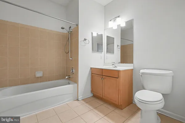 $330,000 | 146 Masterson Court, Ewing, NJ 08618