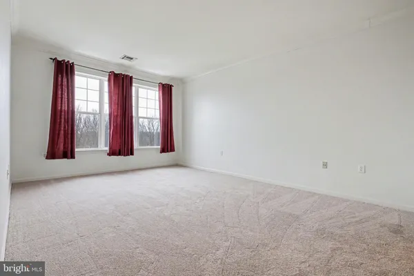 $330,000 | 146 Masterson Court, Ewing, NJ 08618