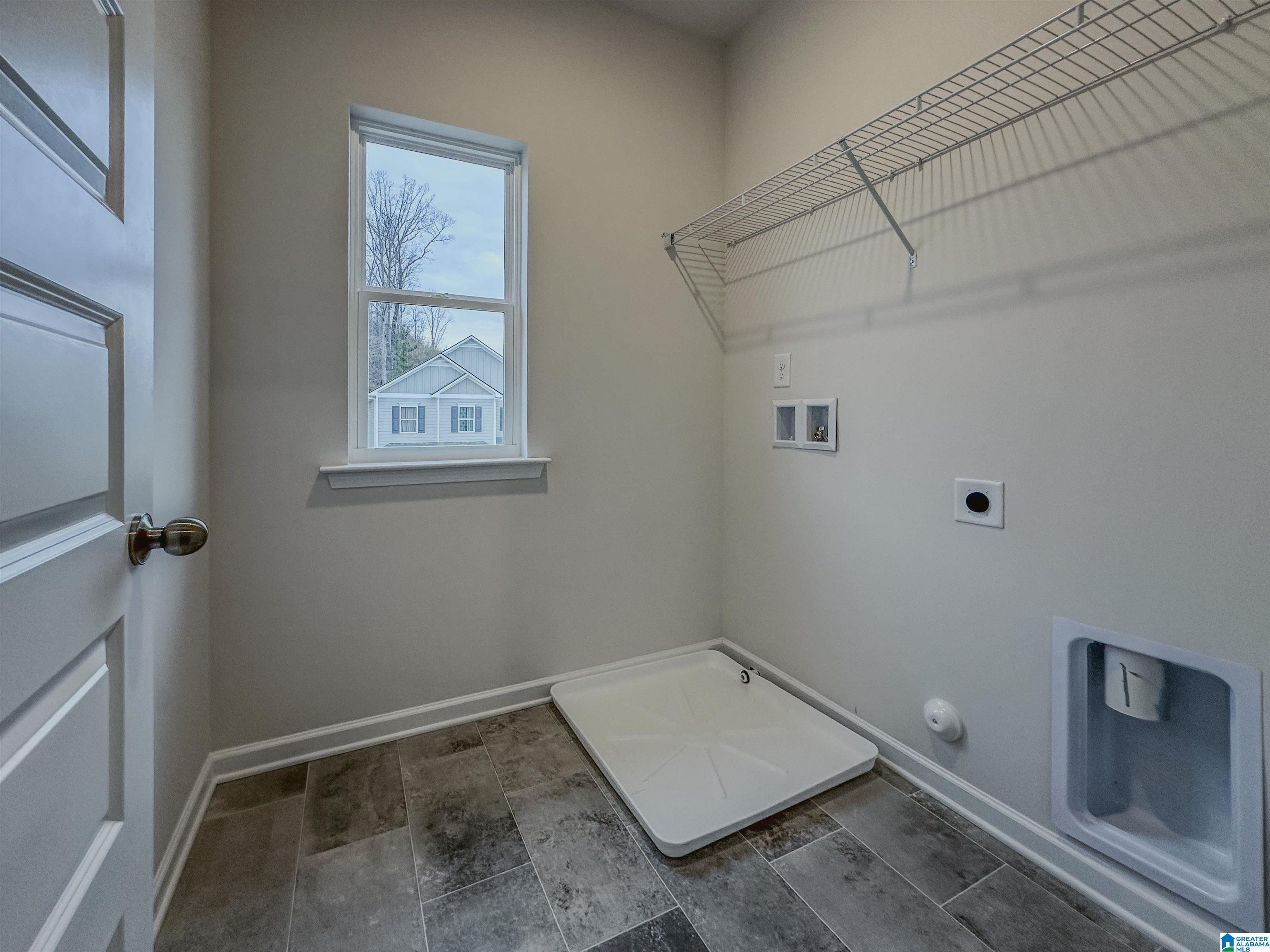 2037 Vly Run Leeds, AL 35094 - Photo 27 of 28