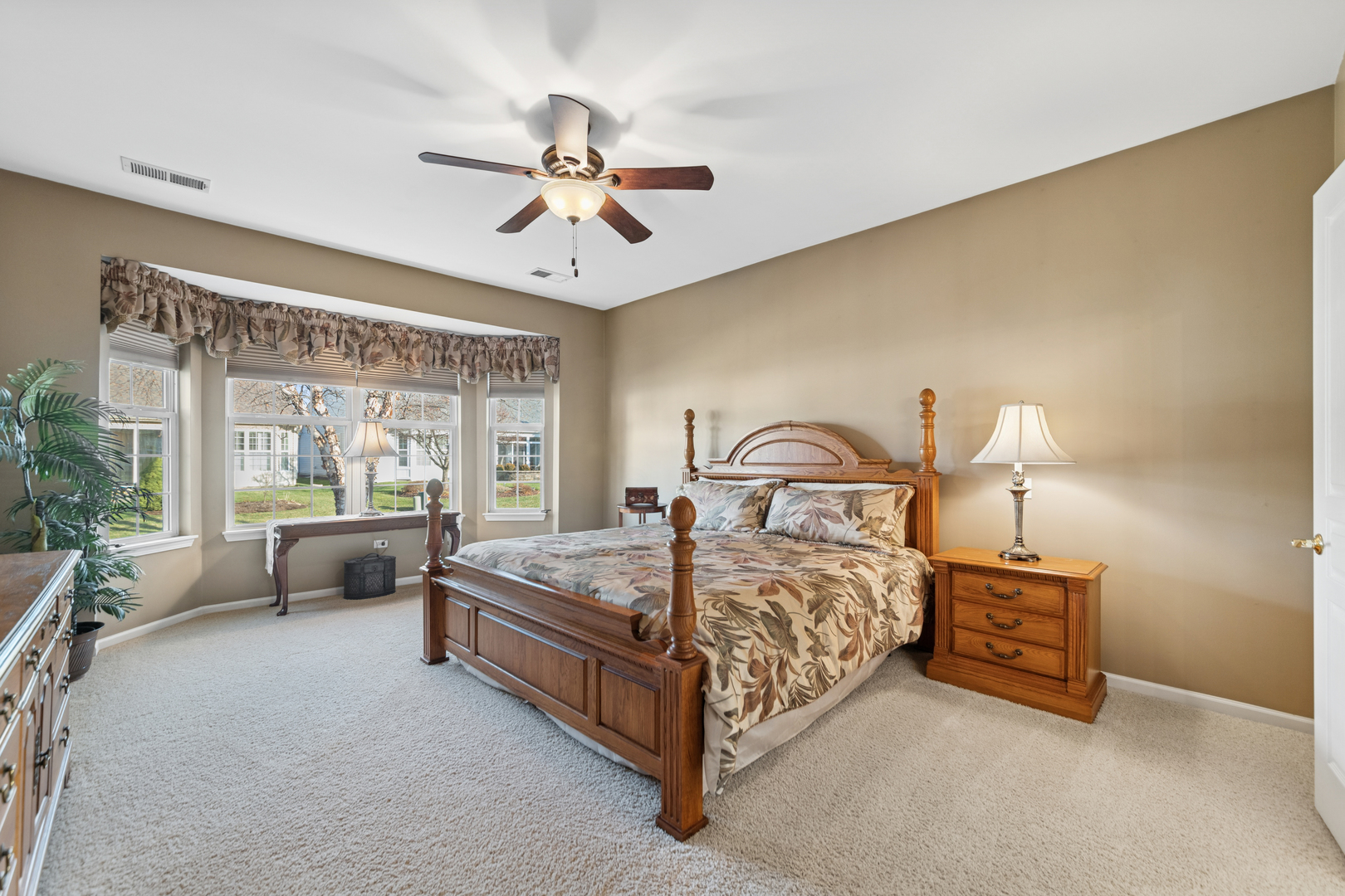 2156 Sandpiper Way Elgin, IL 60124 - Photo 12 of 20