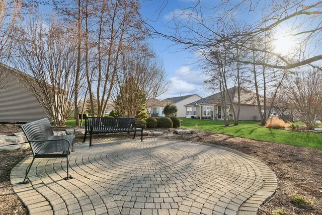 $465,000 | 2156 Sandpiper Way, Elgin, IL 60124