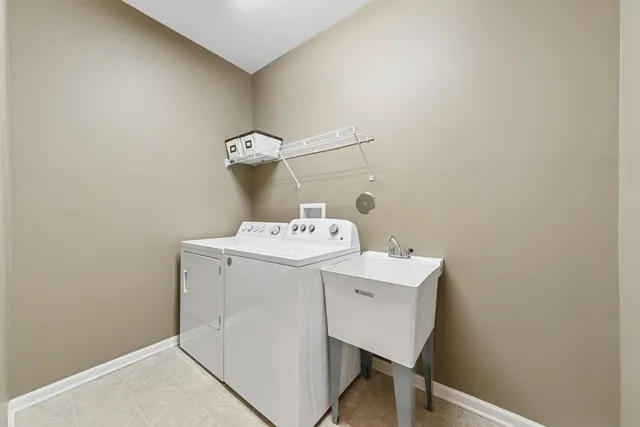 $465,000 | 2156 Sandpiper Way, Elgin, IL 60124