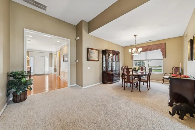 $465,000 | 2156 Sandpiper Way, Elgin, IL 60124