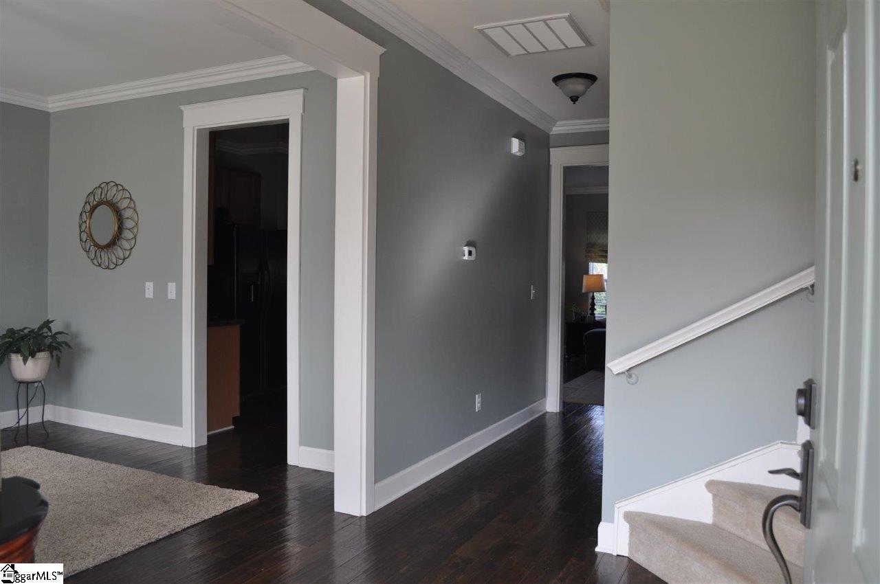 104 Ridgeleigh Way Simpsonville, SC 29681 - Photo 3 of 25 Gallery Image 3