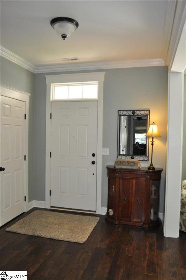 104 Ridgeleigh Way Simpsonville, SC 29681 - Photo 4 of 25 Gallery Image 4