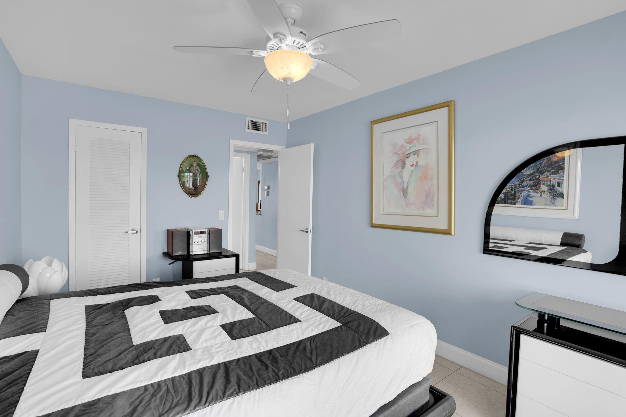 2070 Exeter Boca Raton, FL 33434 - Photo 12 of 21 14-web-or-mls-0E2A1560