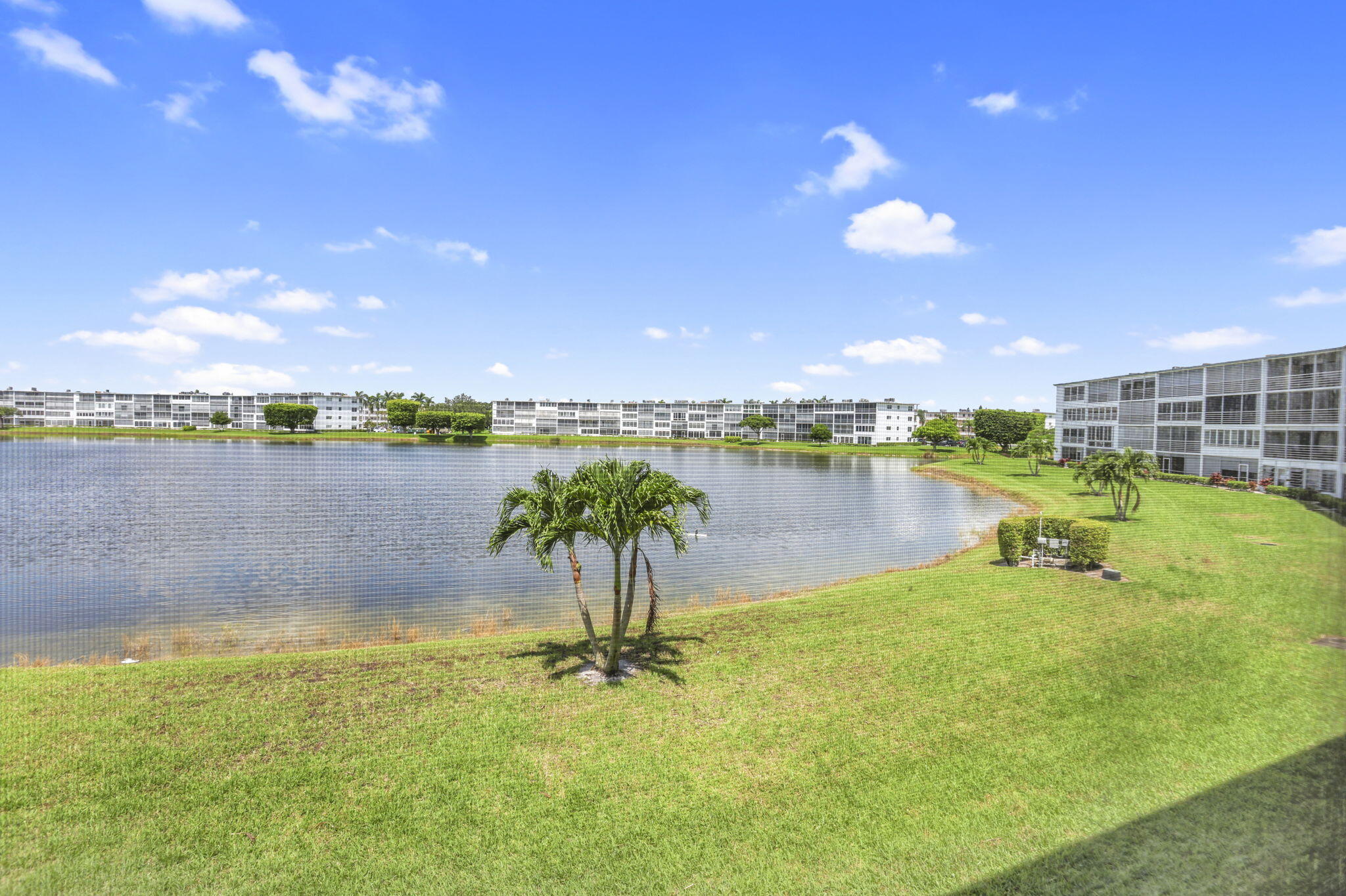 2070 Exeter Boca Raton, FL 33434 - Photo 17 of 21 20-web-or-mls-0E2A1590