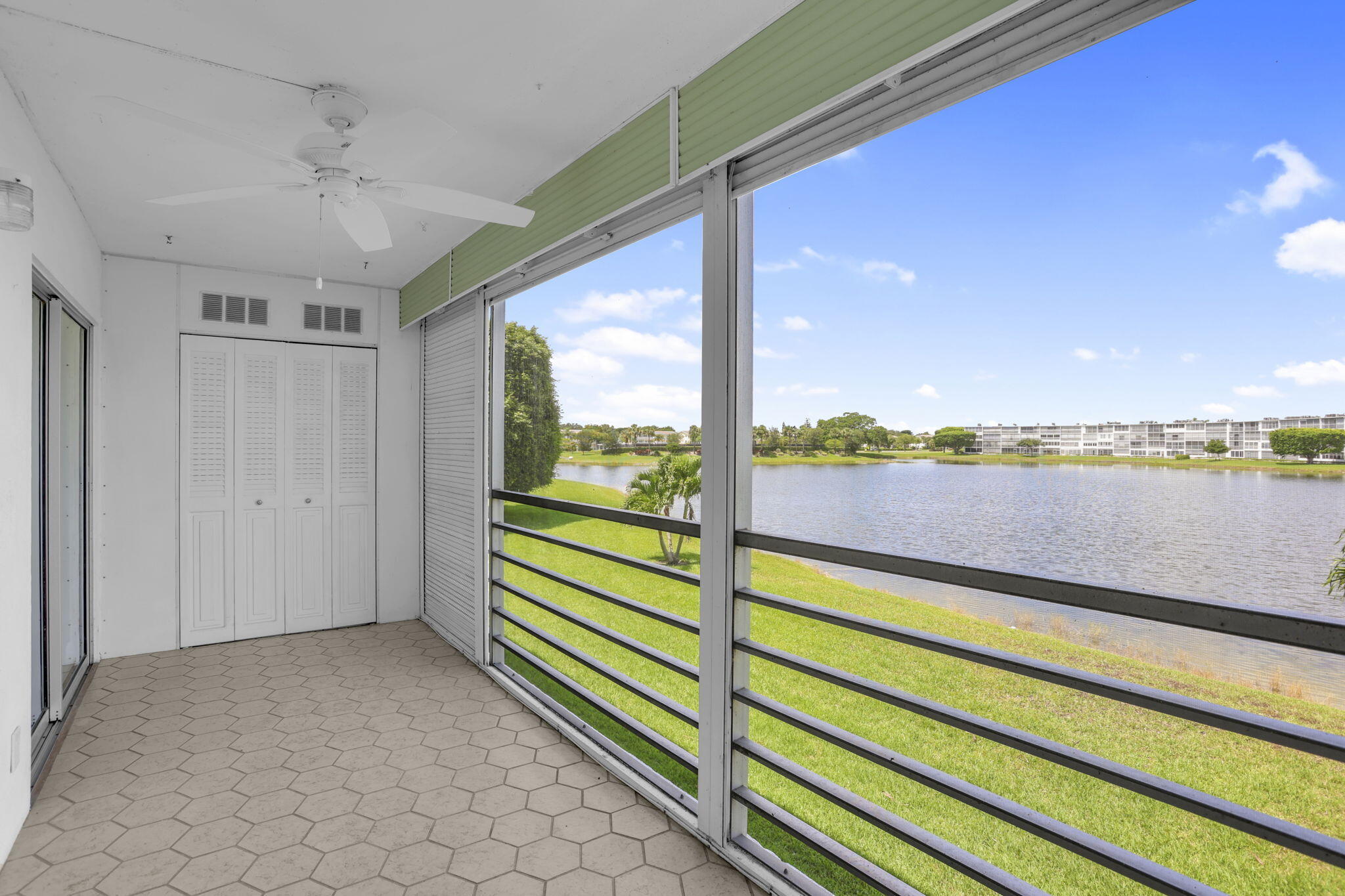 2070 Exeter Boca Raton, FL 33434 - Photo 20 of 21 22-web-or-mls-0E2A1600