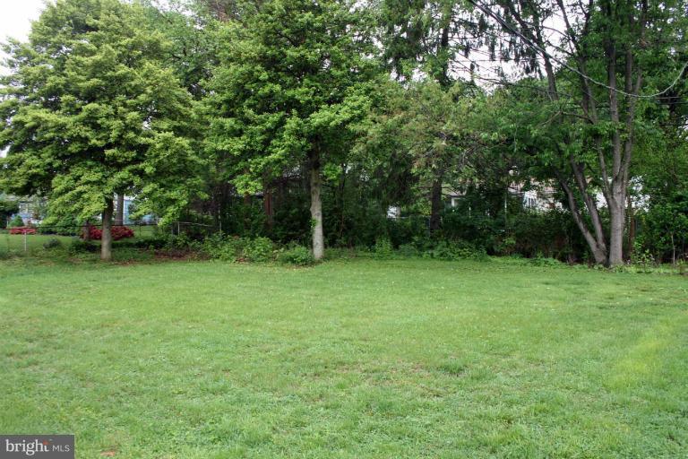 212 Quaker Ridge Road Lutherville-Timonium, MD 21093 - Photo 1 of 28 View