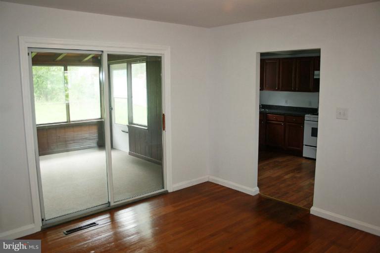 212 Quaker Ridge Road Lutherville-Timonium, MD 21093 - Photo 27 of 28 Dining Room