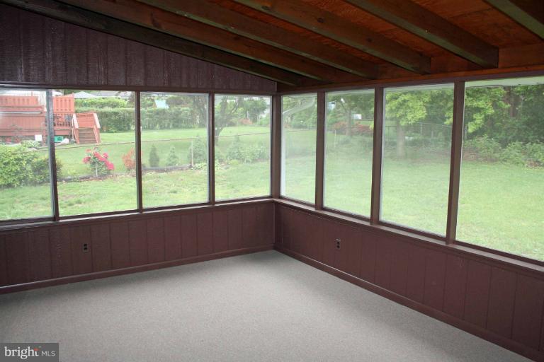 212 Quaker Ridge Road Lutherville-Timonium, MD 21093 - Photo 4 of 28 Family Room - Sunroom