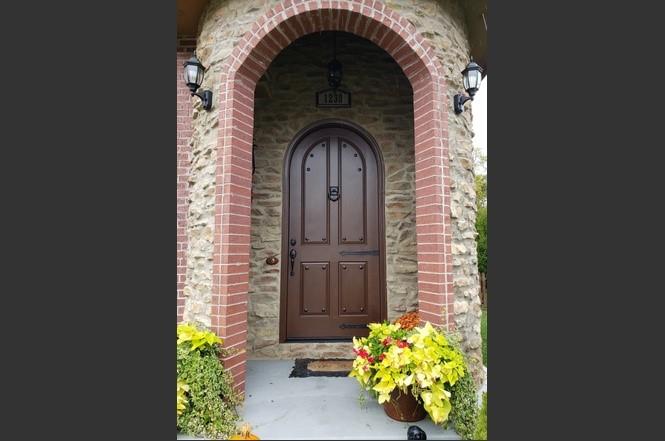 1230 Southwest Arborway Drive Lee's Summit, MO 64082 - Photo 2 of 8