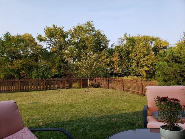 $440,000 | 1230 Southwest Arborway Drive, Lee's Summit, MO 64082